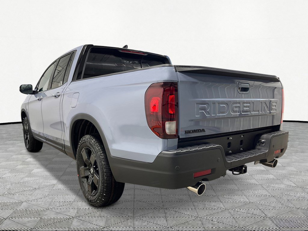 New 2026 Honda Ridgeline Black Edition image 4