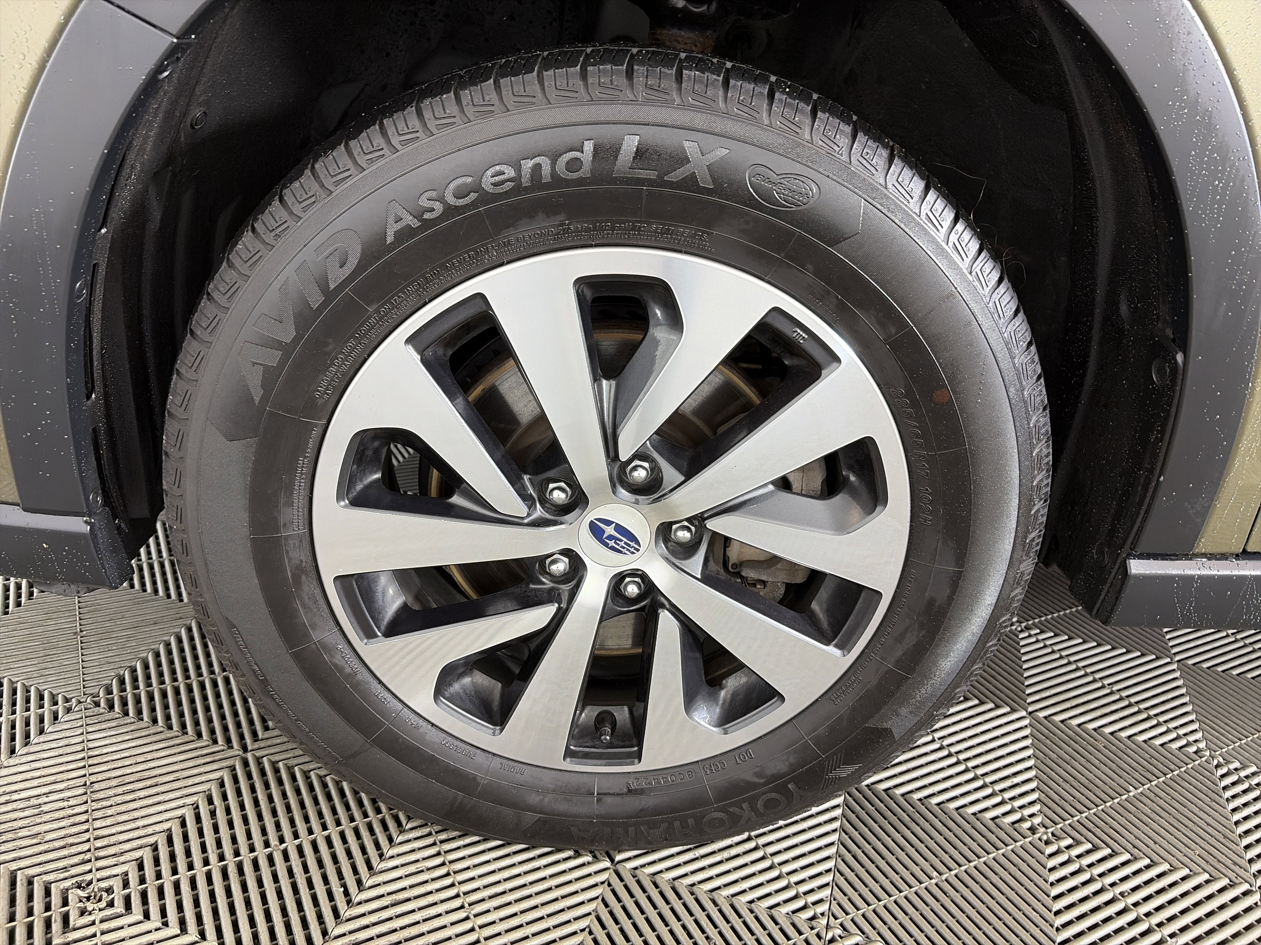 Used 2021 Subaru Outback Premium w/ Popular Package #1 AWD/4WD image 13