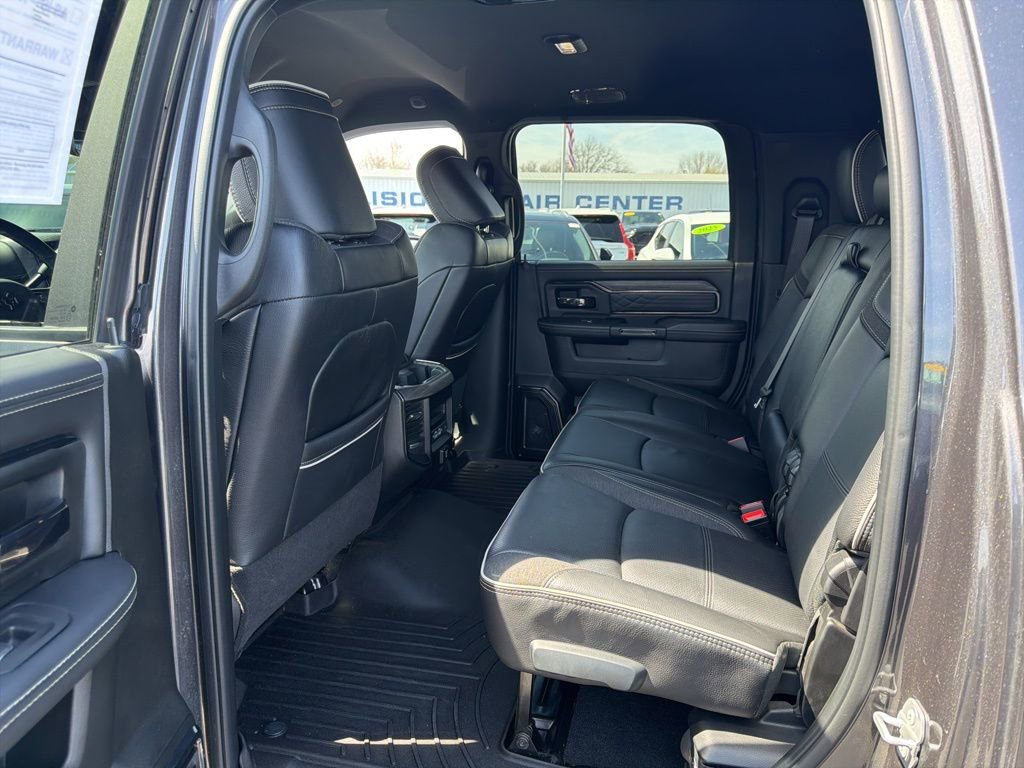 Used 2025 RAM 2500 Limited AWD/4WD image 22