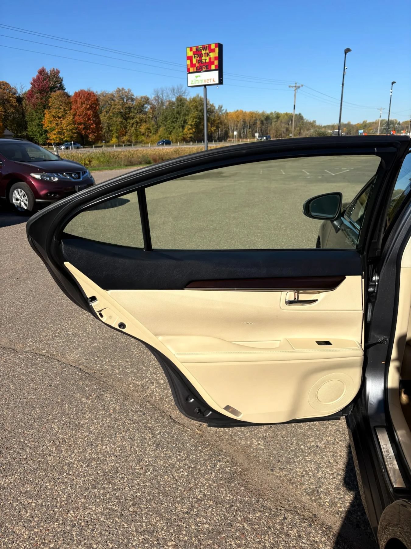 Used 2014 Lexus ES 350 w/ Luxury Package FWD image 50