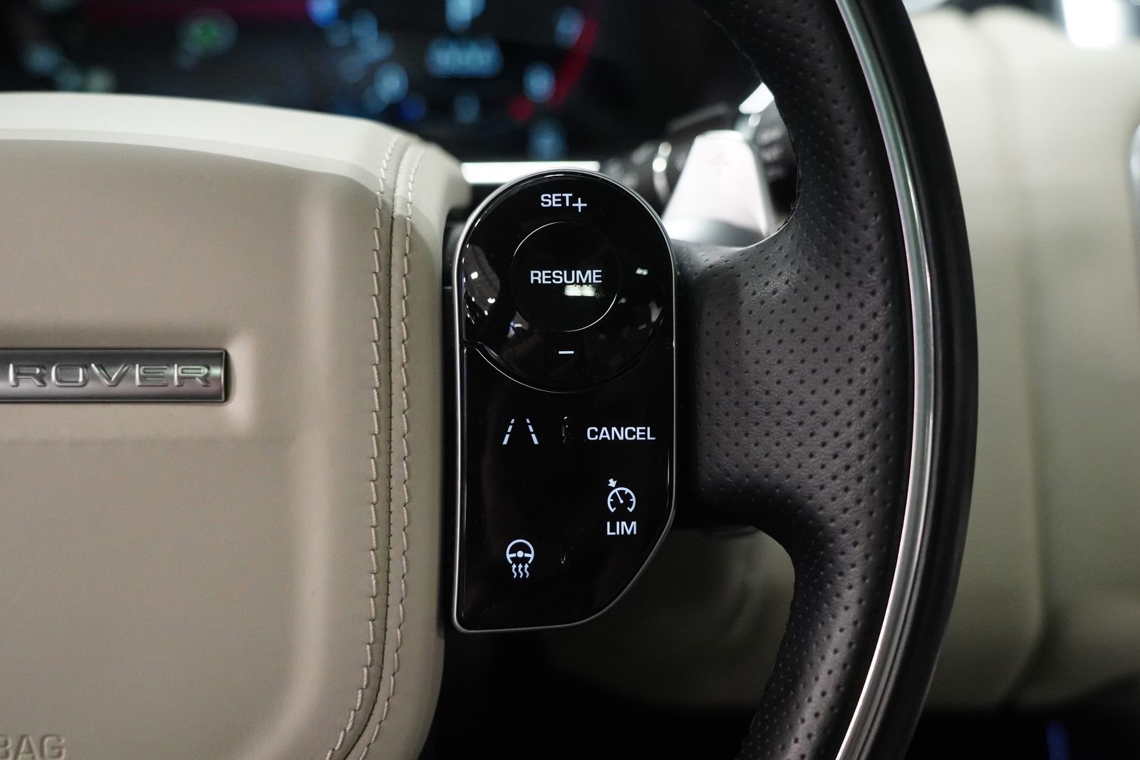 Used 2022 Land Rover Range Rover Sport HSE Silver Edition image 17