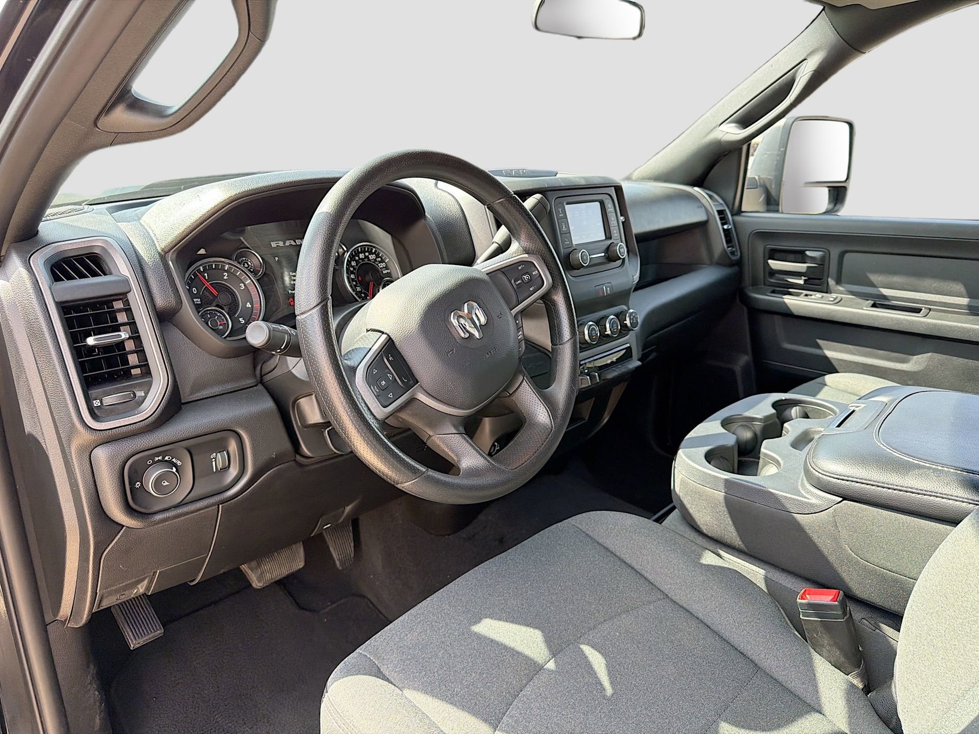 Used 2024 RAM 3500 Tradesman image 10