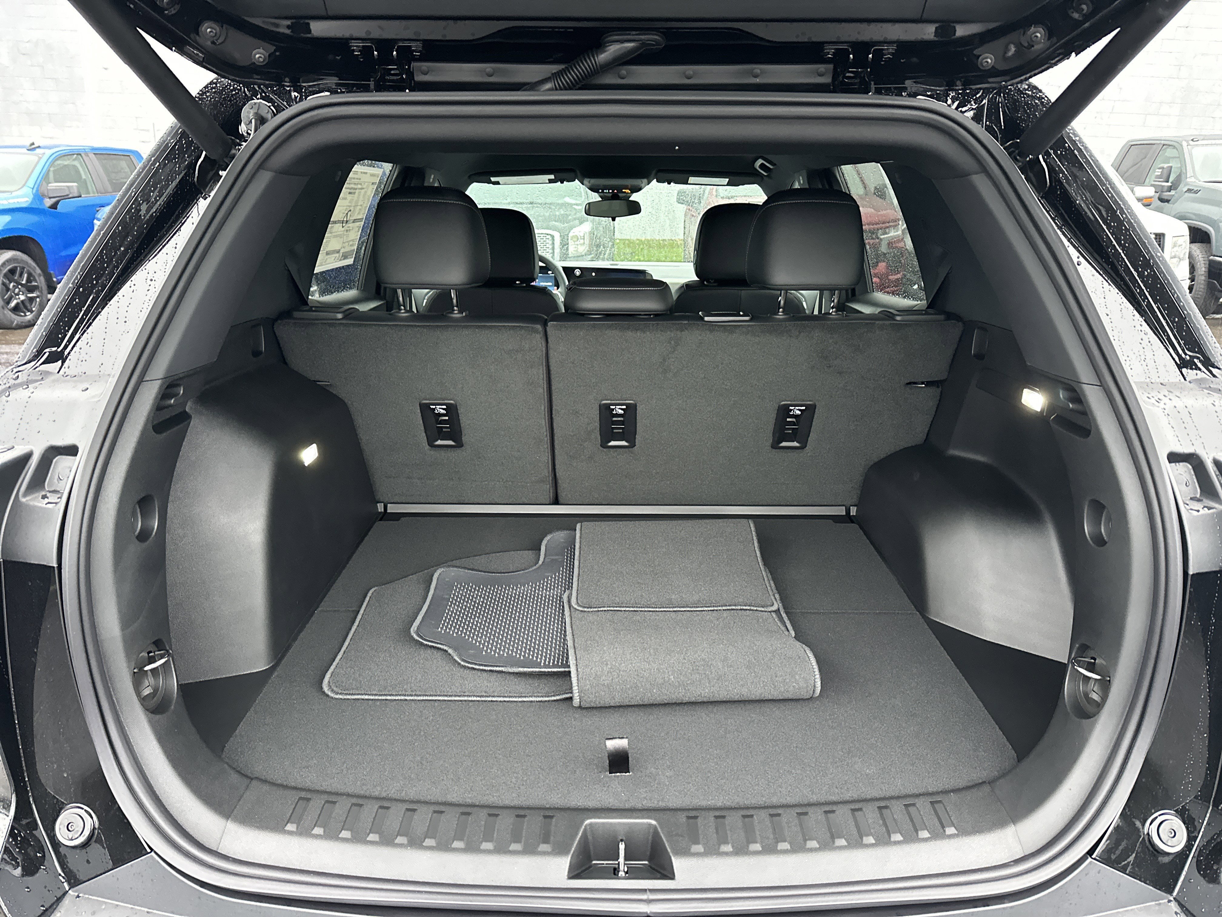 New 2026 Chevrolet Equinox LT w/ Convenience Package II image 5