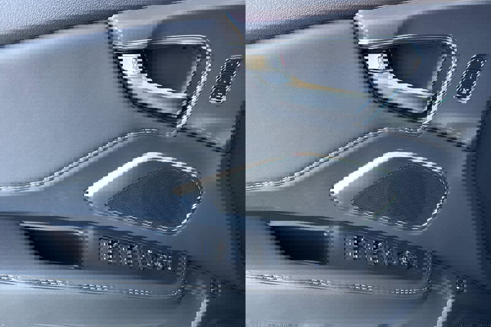 New 2026 Acura RDX SH-AWD image 8