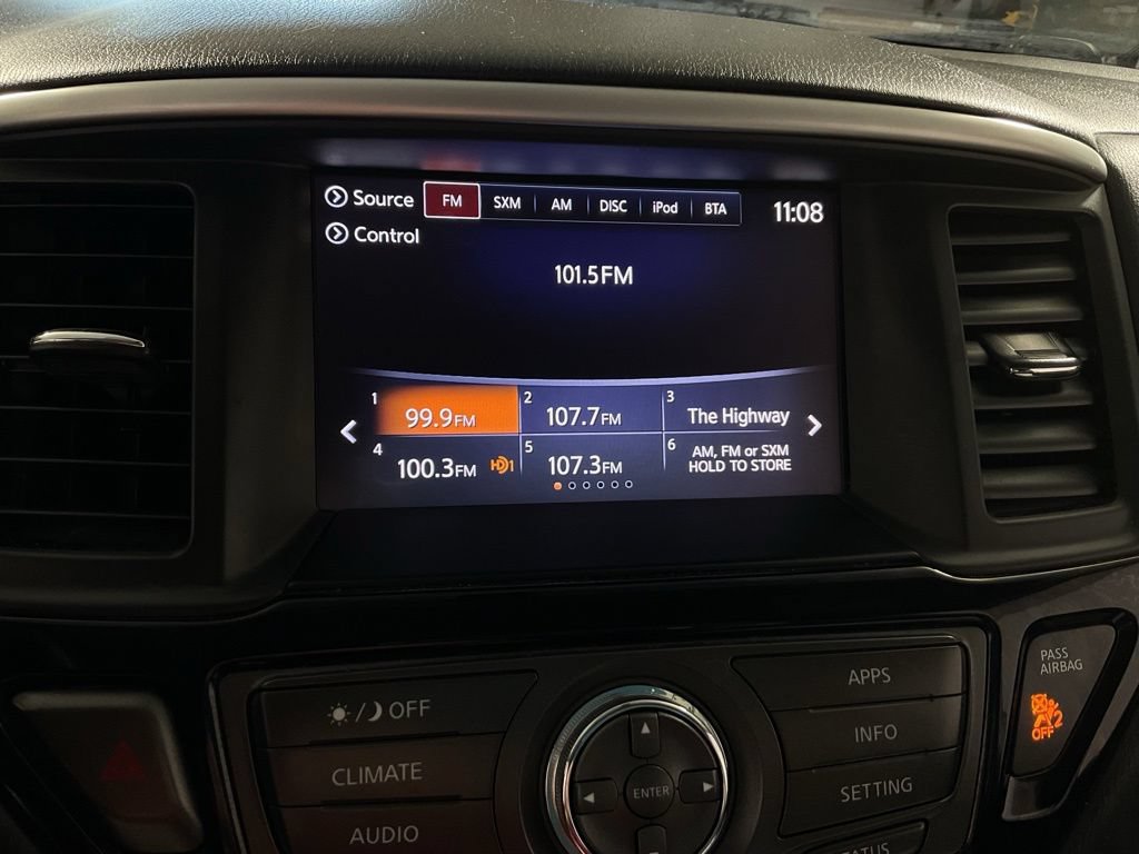 Used 2019 Nissan Pathfinder S AWD/4WD image 22