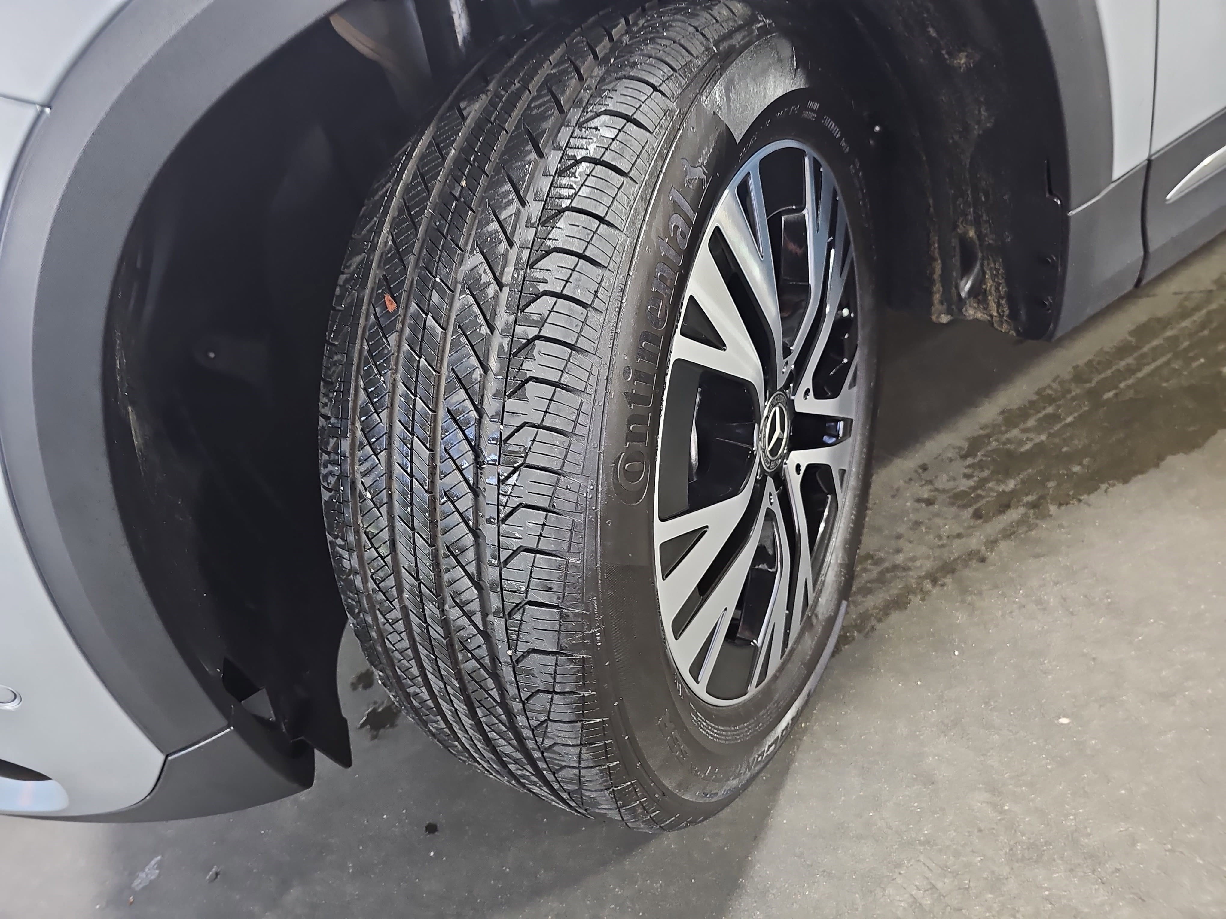 Certified 2025 Mercedes-Benz GLA 250 image 34