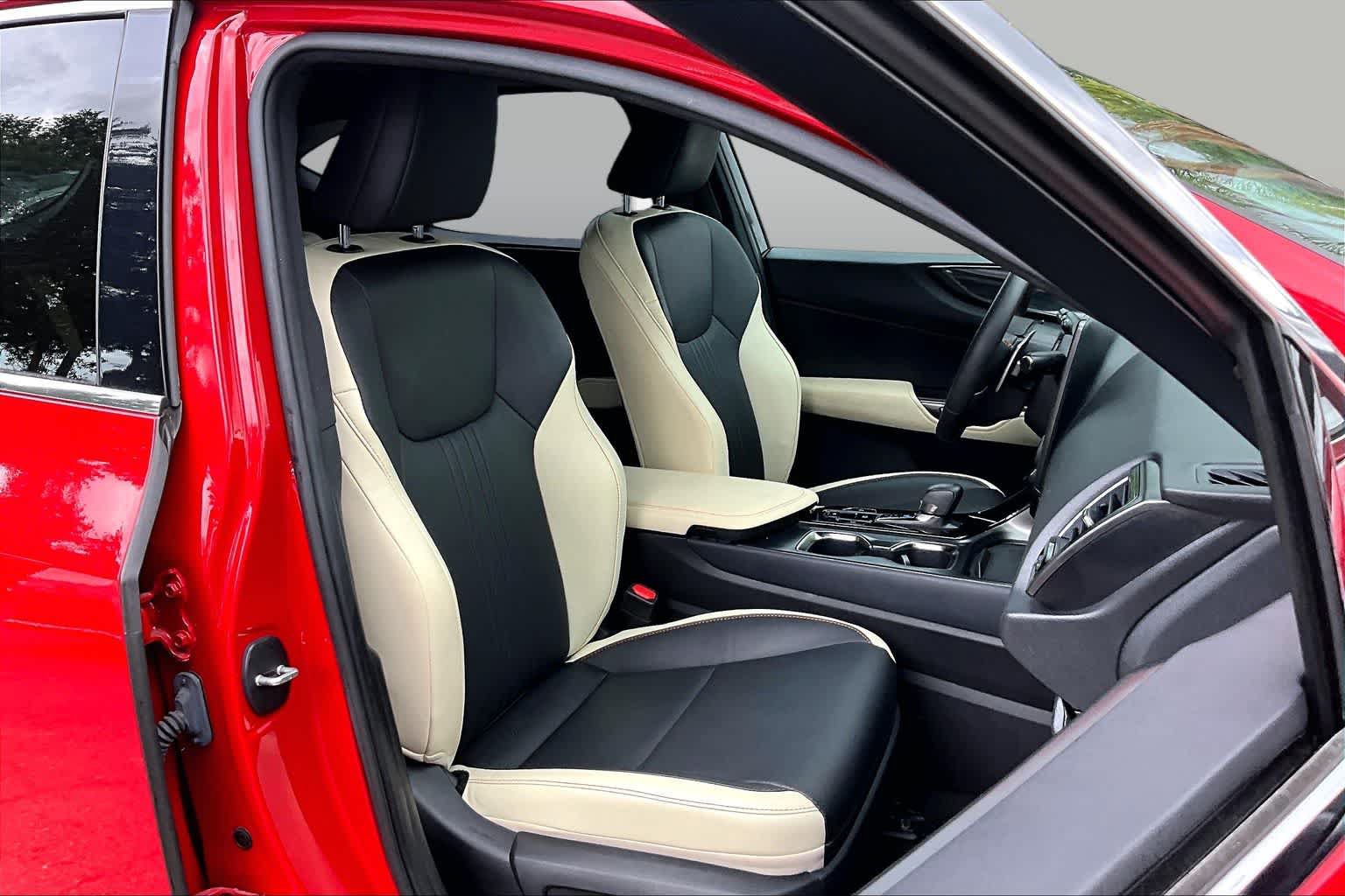 Used 2023 Lexus NX 250 FWD w/ Cold Area Package image 9
