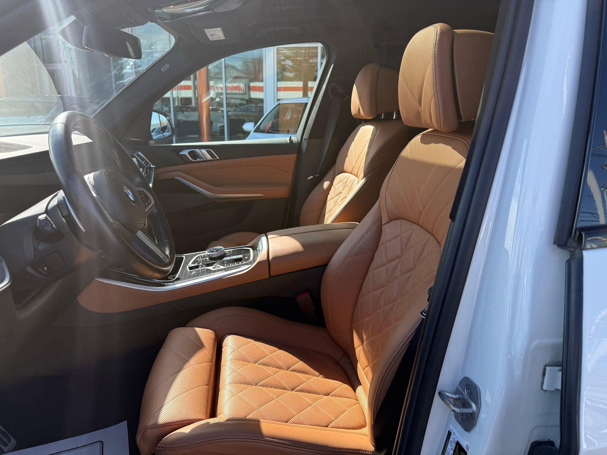 Used 2024 BMW X5 xDrive40i w/ Executive Package image 34