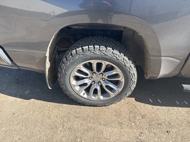 Used 2023 RAM 1500 Laramie image 9