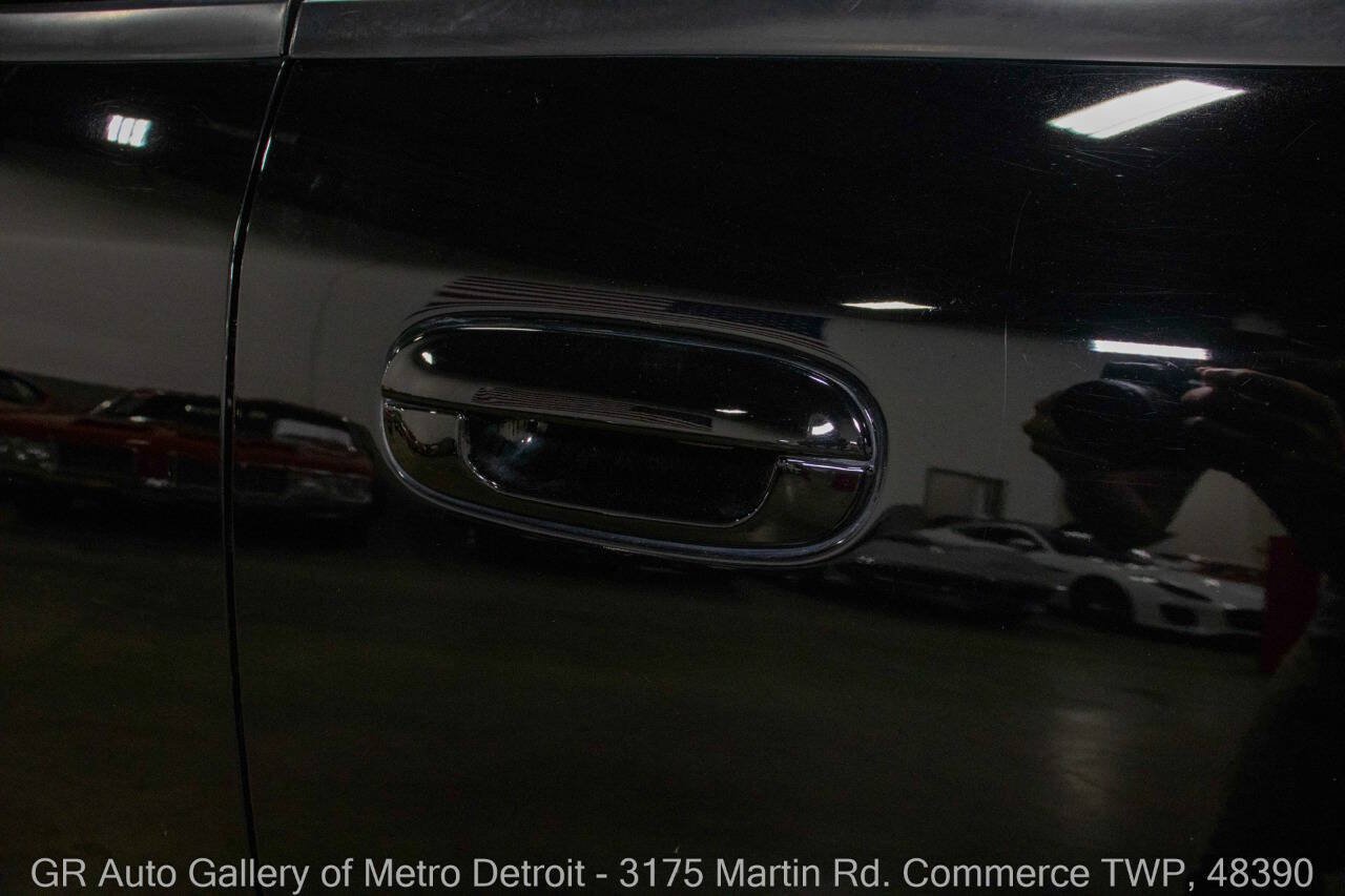 Used 2008 Chevrolet TrailBlazer SS w/ Sun And 6-Disc Cd Package AWD/4WD image 37