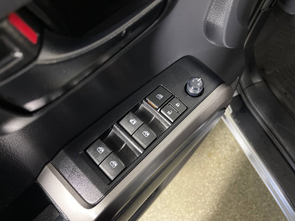 Certified 2022 Toyota Tacoma SR5 RWD image 16