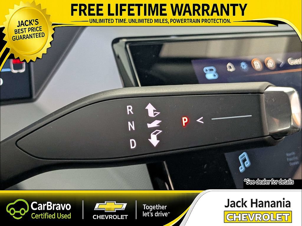 Used 2027 Chevrolet Bolt RS FWD image 26