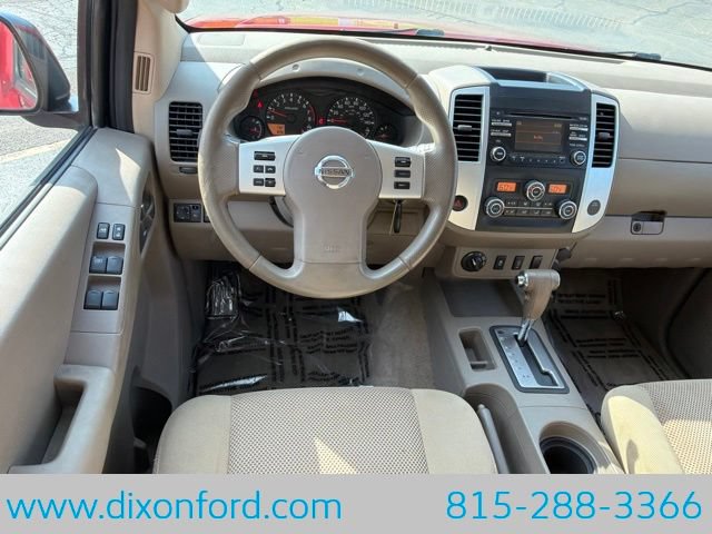 Used 2013 Nissan Frontier SV w/ SV Value Truck Pkg AWD/4WD image 20