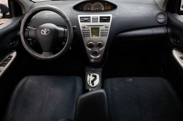 Used 2008 Toyota Yaris Sedan image 24