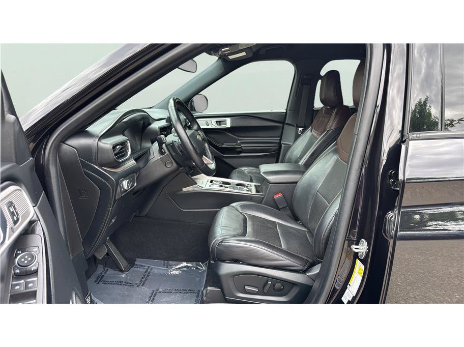 Used 2021 Ford Explorer Platinum AWD/4WD image 10