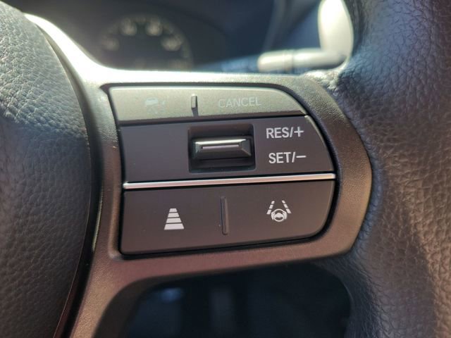 New 2026 Honda HR-V LX image 32