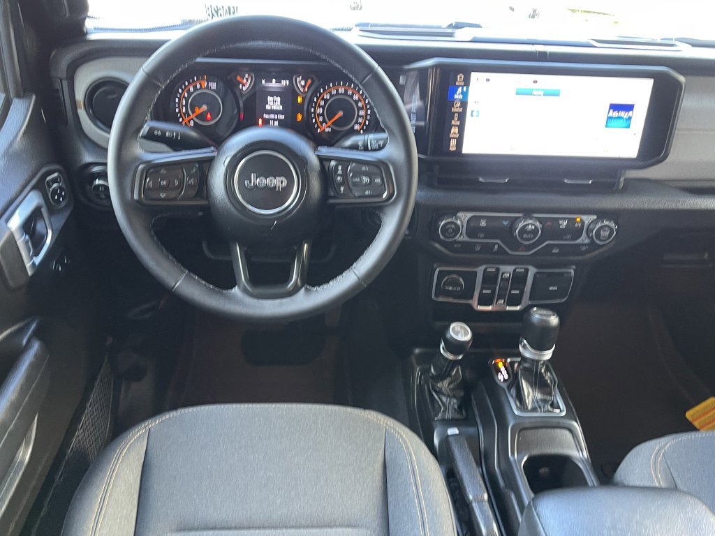New 2026 Jeep Gladiator Sport AWD/4WD image 17