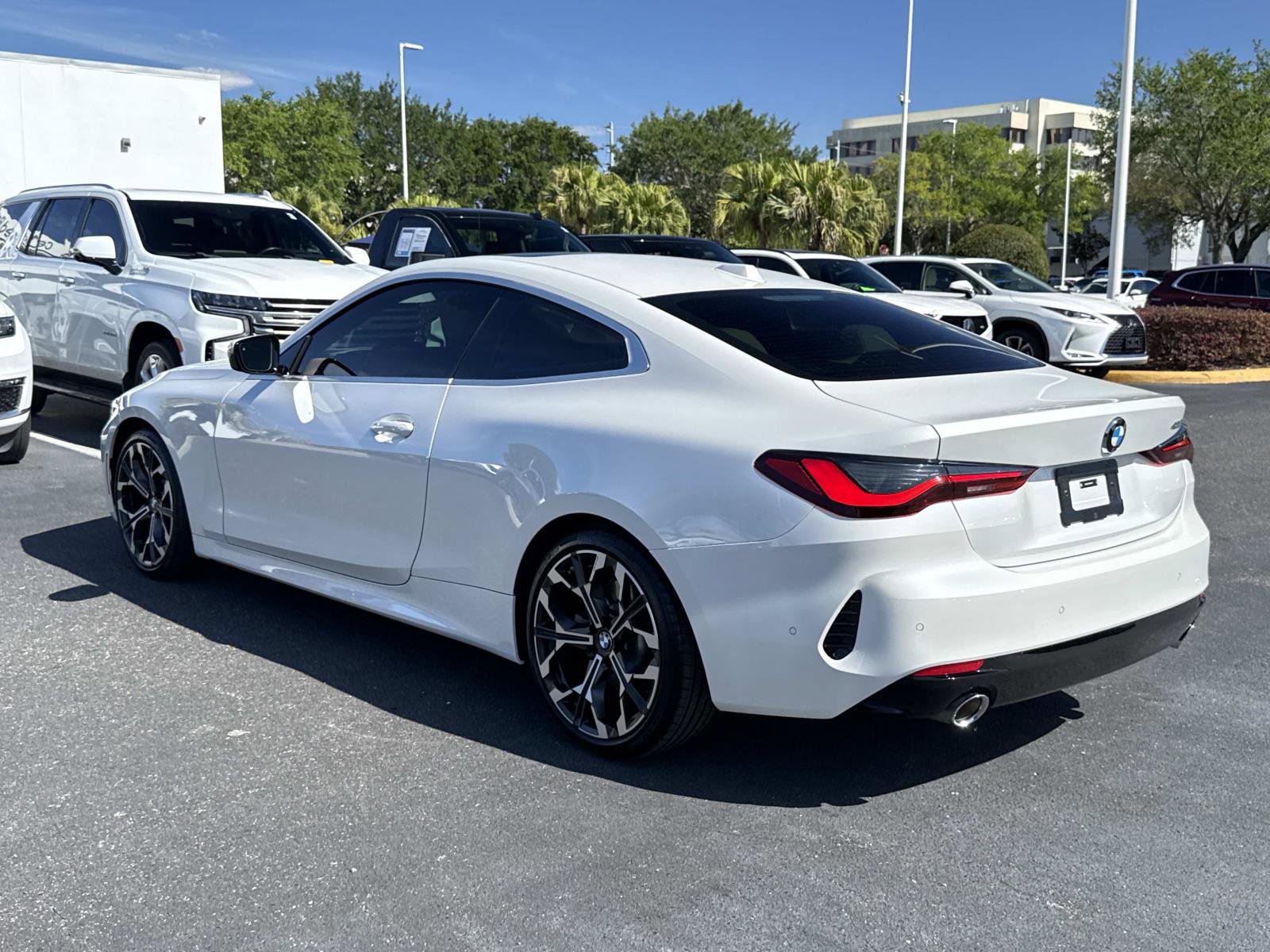 Used 2025 BMW 430i Coupe w/ Premium Package RWD image 5