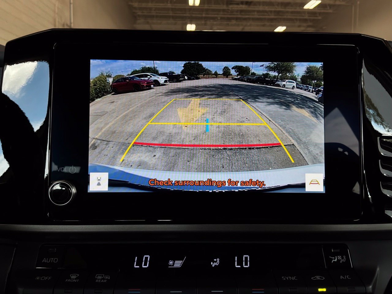 Used 2026 Toyota Camry SE FWD image 33