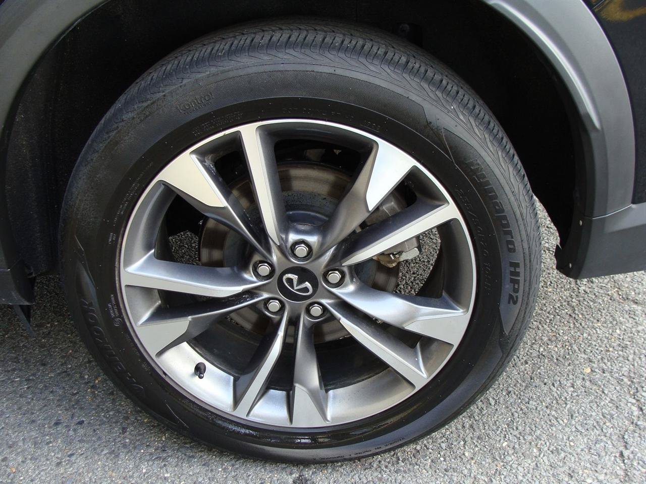 Used 2023 INFINITI QX60 Luxe AWD/4WD image 13
