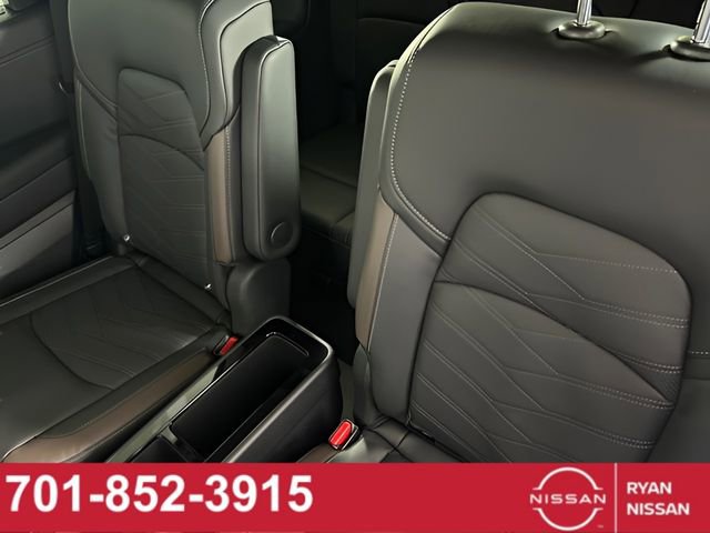 New 2025 Nissan Pathfinder Platinum image 27