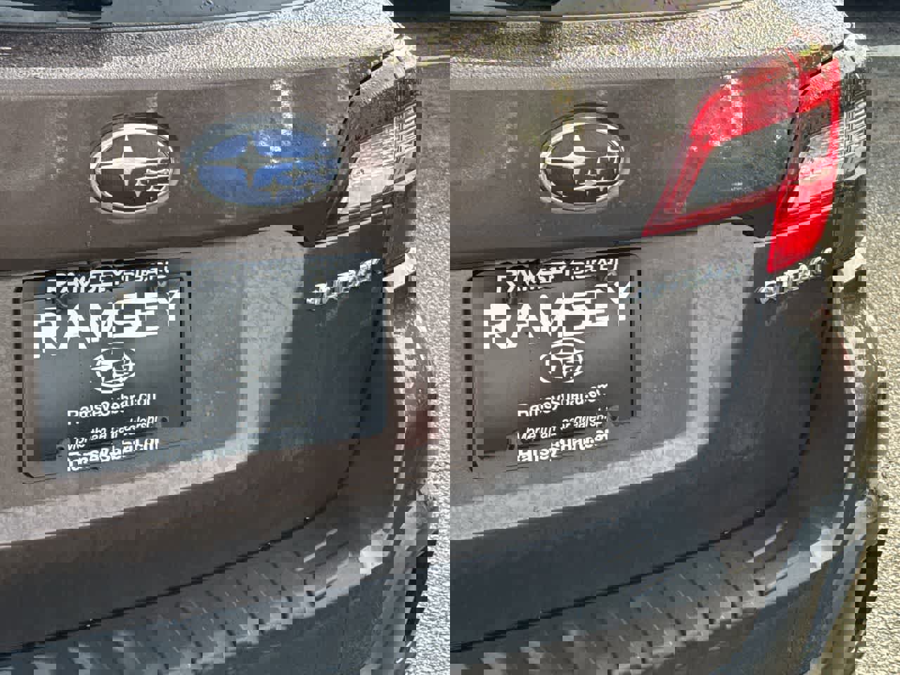 Used 2019 Subaru Outback 2.5i Limited w/ Popular Package #2 image 11