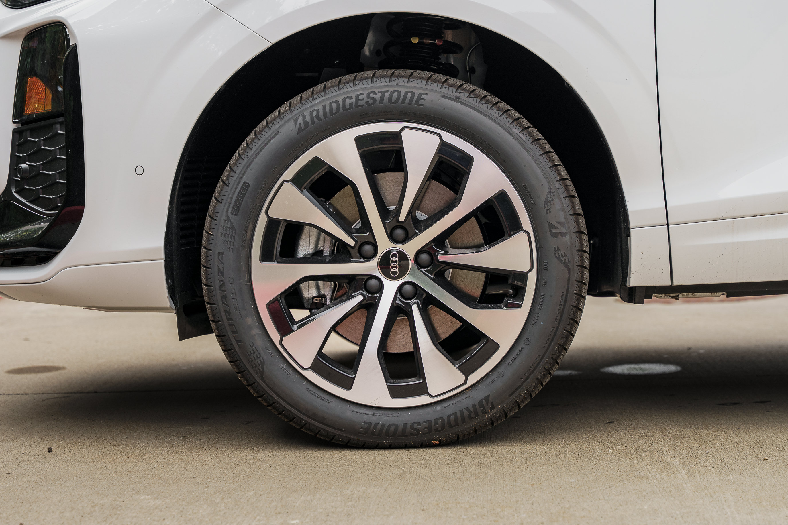 New 2026 Audi Q3 quattro 2.0T AWD/4WD image 26