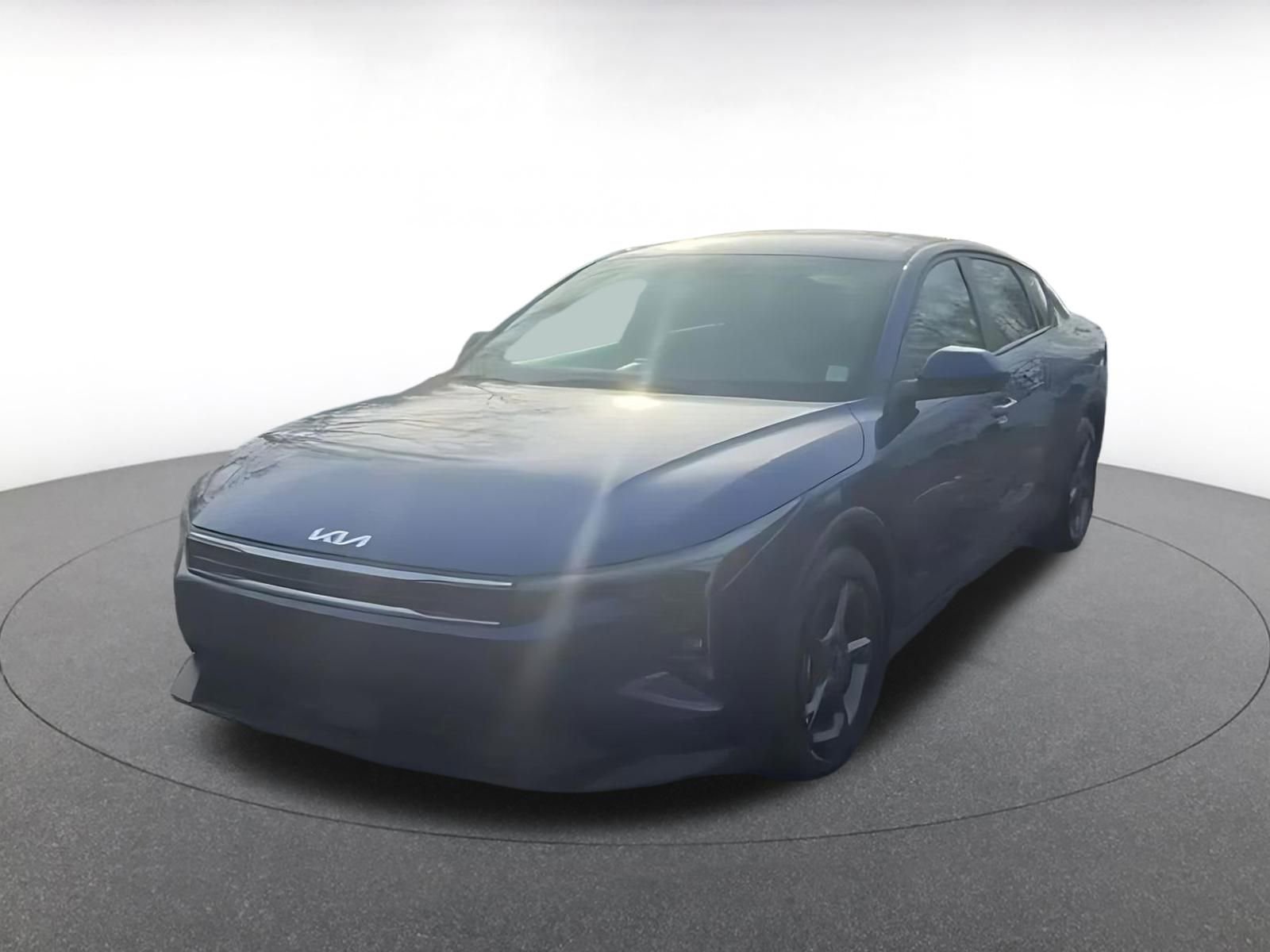Used 2025 Kia K4 FWD image 7