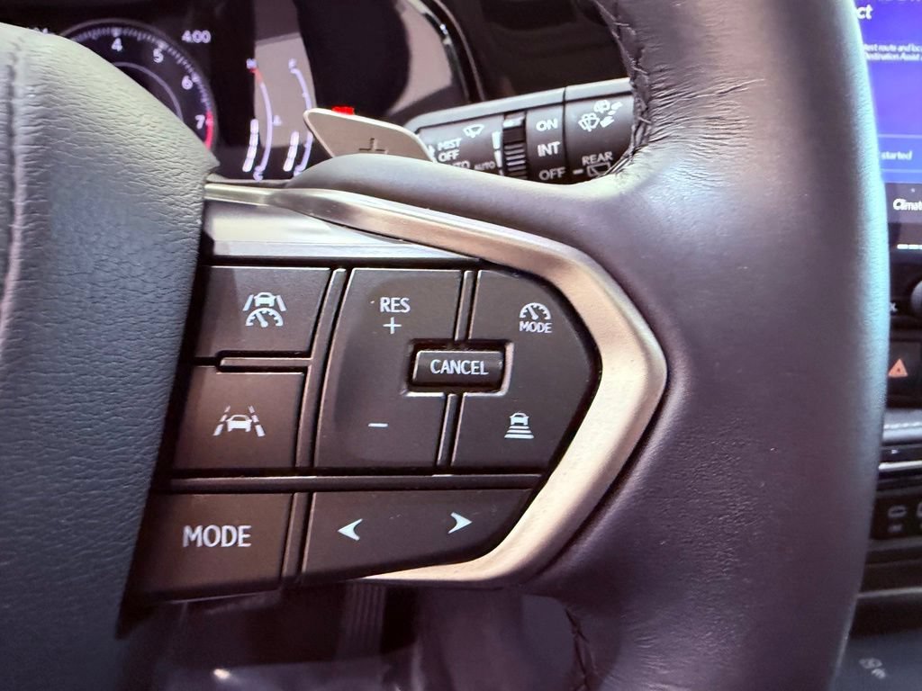 Certified 2025 Lexus NX 250 FWD w/ Towing Package (2000 Lbs) image 22
