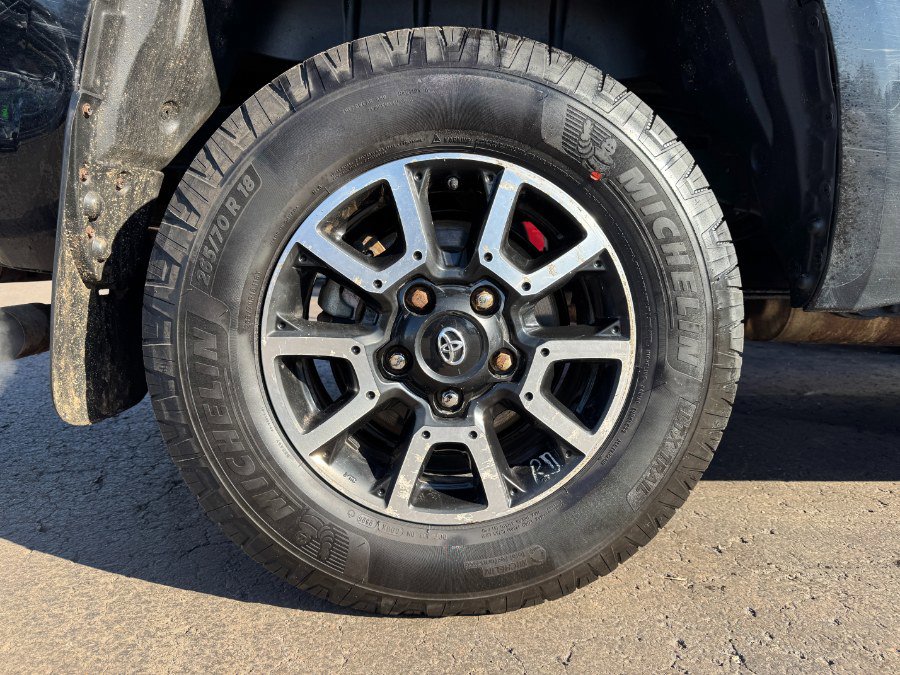 Used 2015 Toyota Tundra SR5 image 13