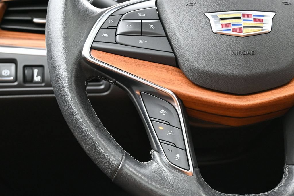 Certified 2023 Cadillac XT5 Premium Luxury AWD/4WD image 15