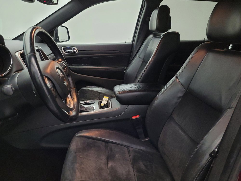 Used 2018 Jeep Grand Cherokee Altitude image 17