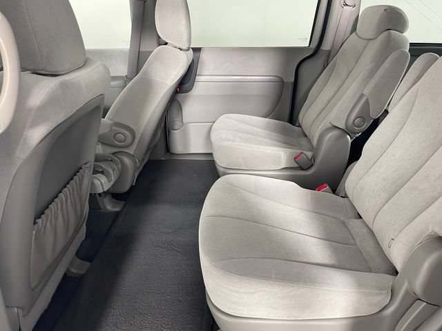 Used 2008 Kia Sedona LX FWD image 16