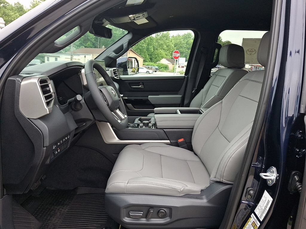 Certified 2026 Toyota Tundra Limited AWD/4WD image 13
