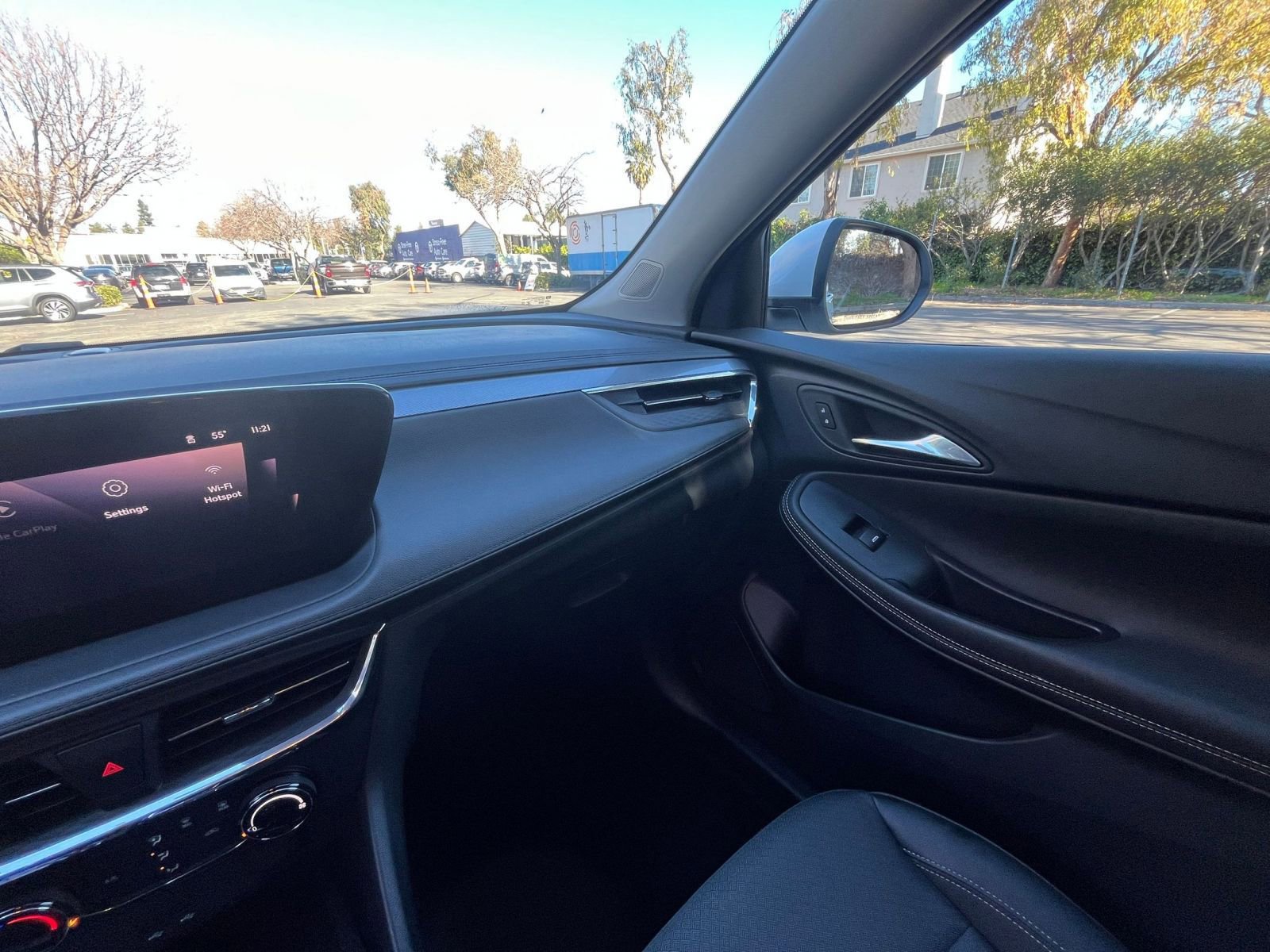 Used 2025 Buick Encore GX Preferred image 33