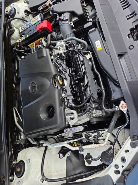 Used 2021 Toyota Camry SE w/ Convenience Package FWD image 24