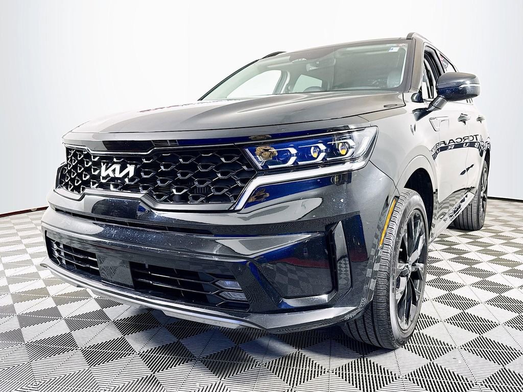 Used 2023 Kia Sorento SX image 3