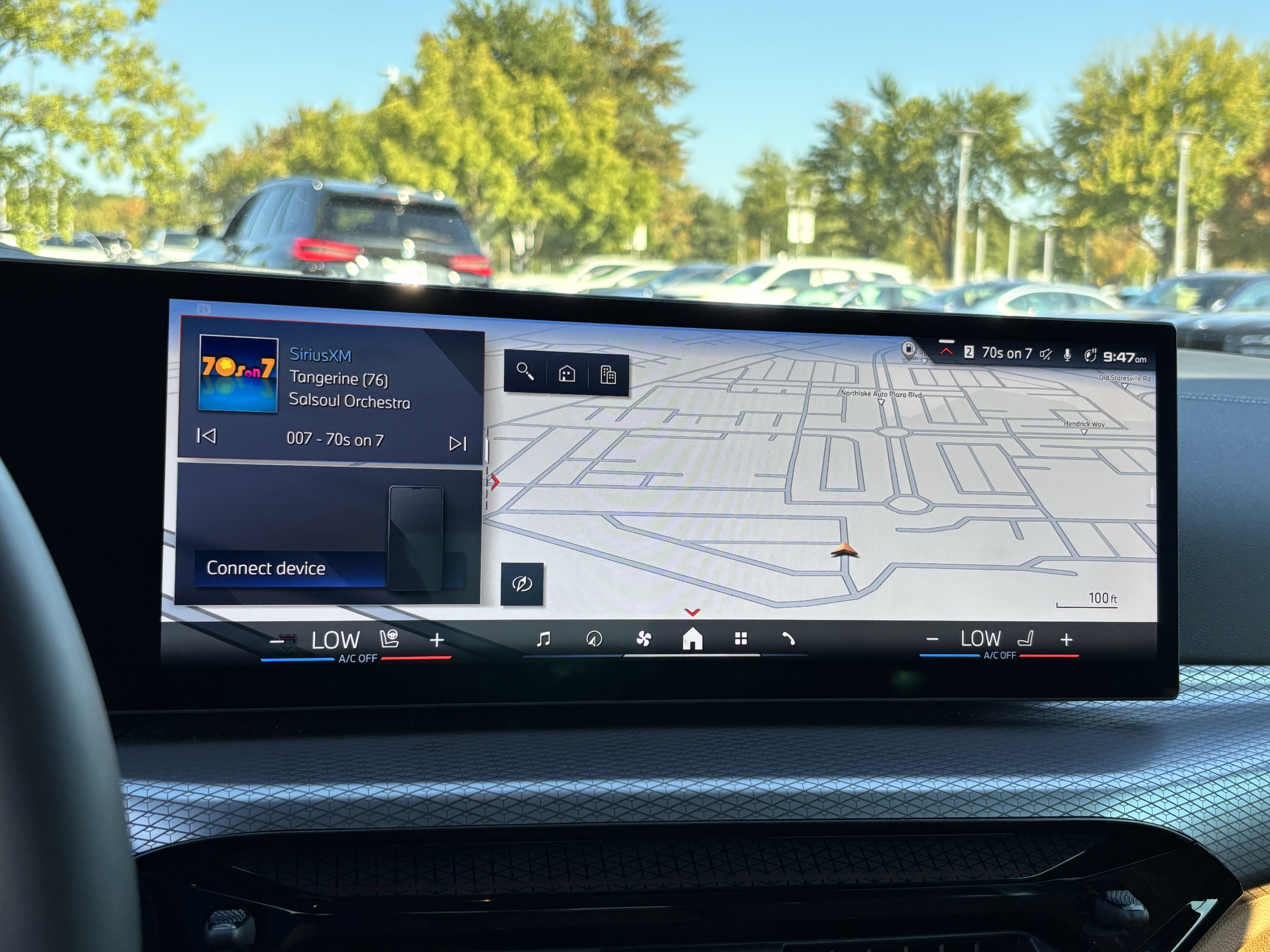 Certified 2025 BMW M440i Convertible w/ Premium Package RWD image 23