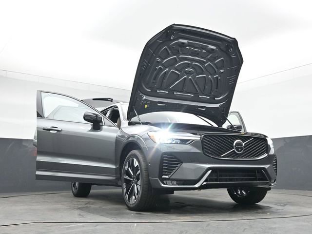 New 2026 Volvo XC60 B5 Plus w/ Protection Package Premier image 56