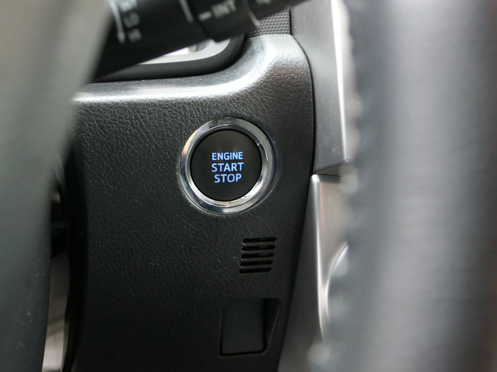 Used 2024 Toyota 4Runner SR5 image 16