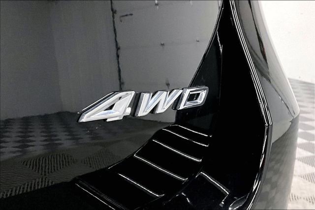 Used 2025 Ford Explorer ST-Line image 9