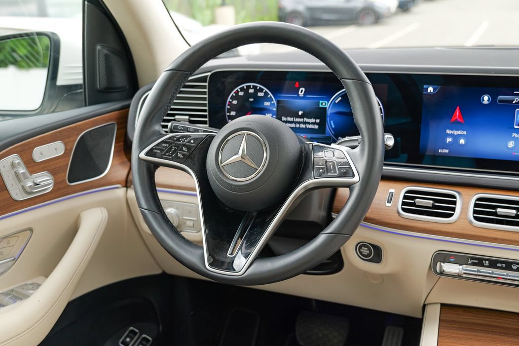 Used 2025 Mercedes-Benz GLE 450e 4MATIC image 44