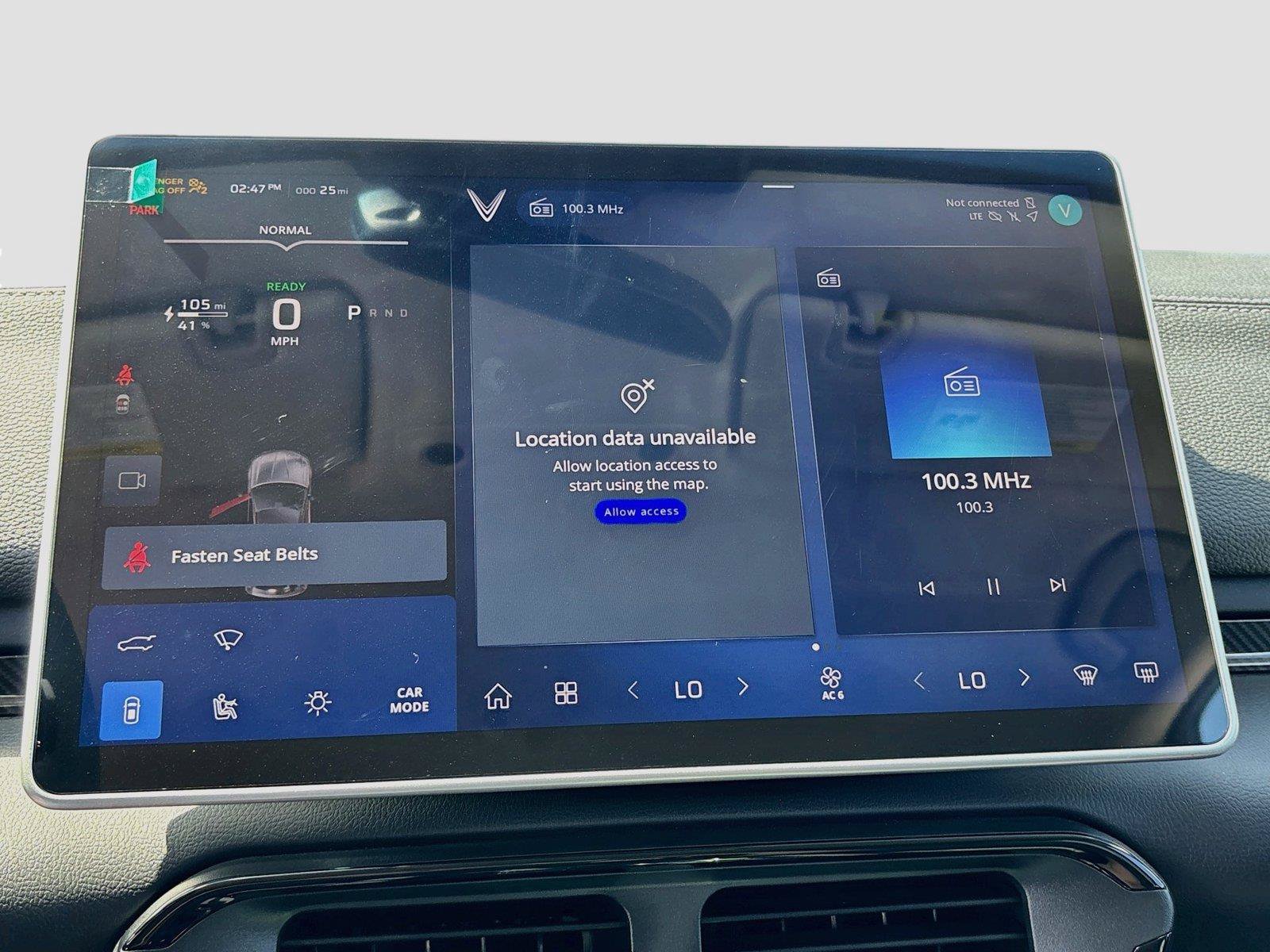 New 2027 VinFast VF 8 Eco AWD/4WD image 14
