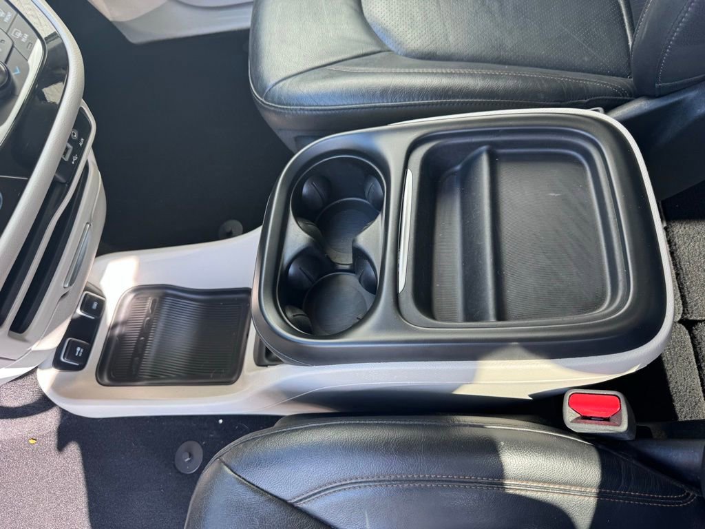 Used 2020 Chrysler Pacifica Touring-L image 17