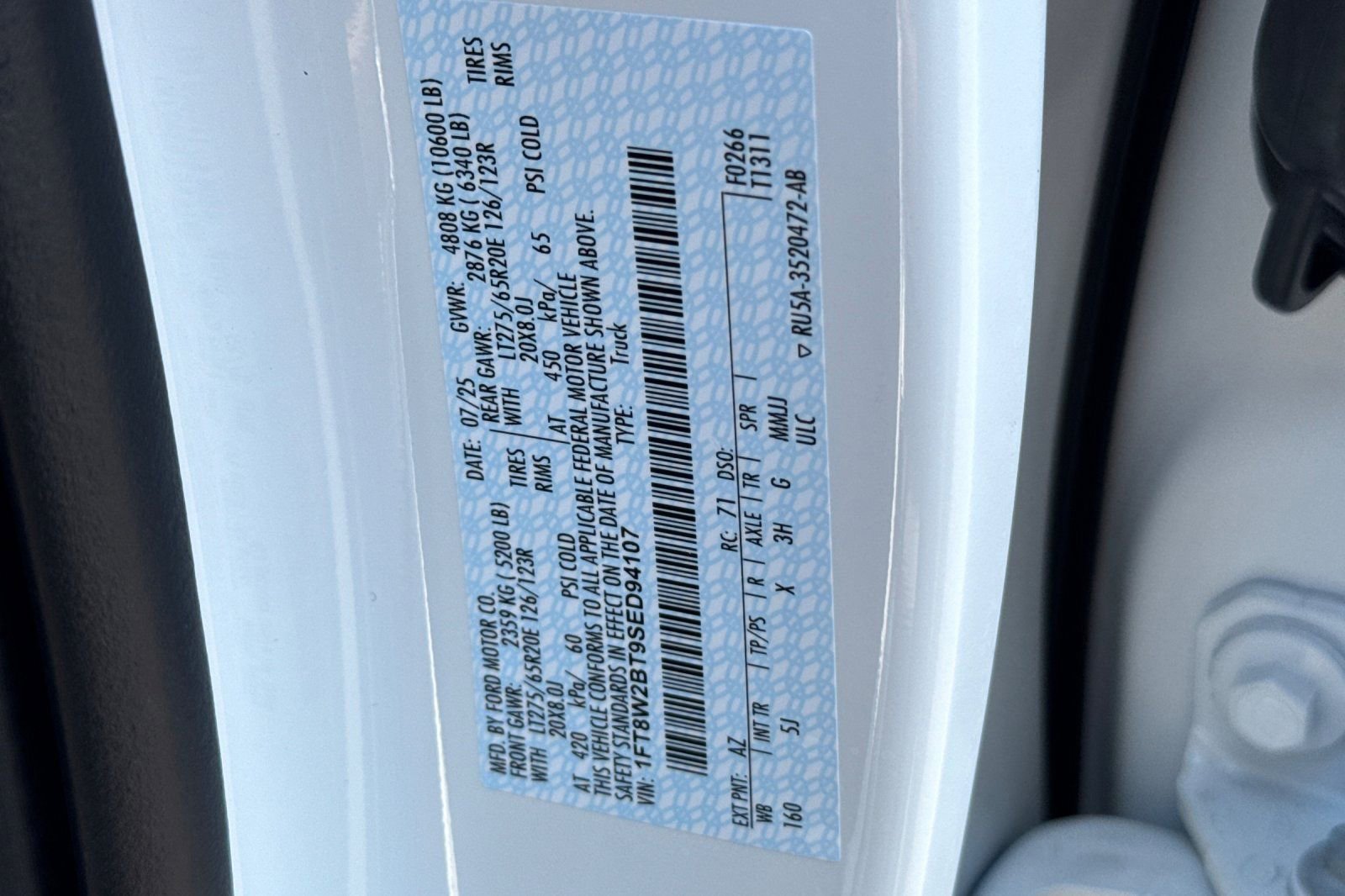 New 2025 Ford F250 Lariat w/ Chrome Package image 26