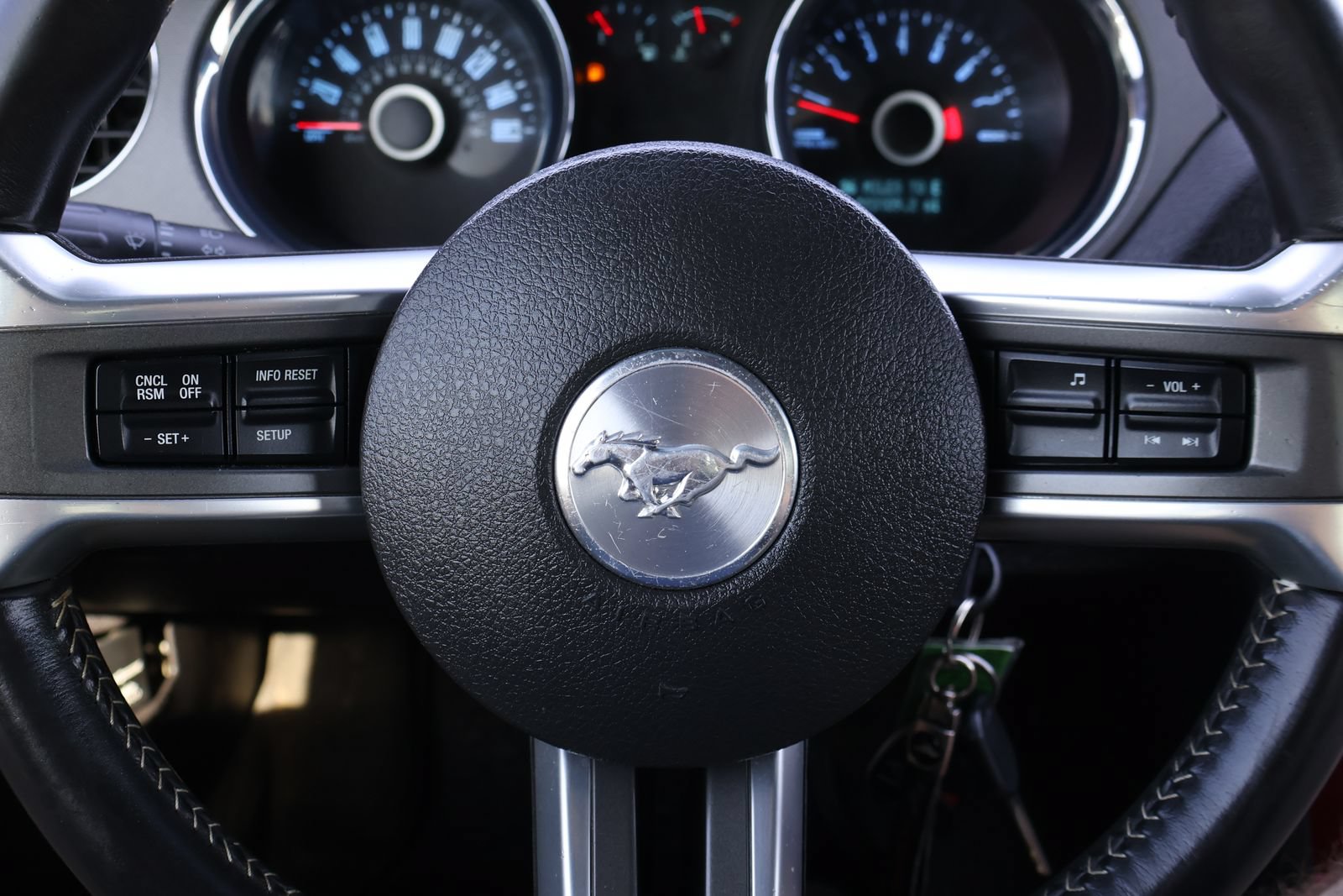Used 2014 Ford Mustang Coupe RWD image 19