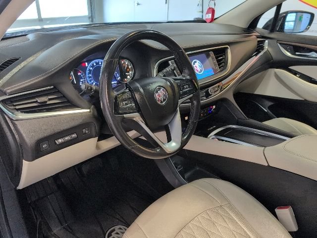 Certified 2022 Buick Enclave Avenir w/ Avenir Technology Package AWD/4WD image 11