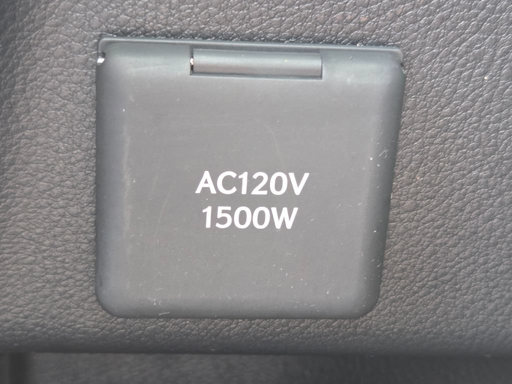 Used 2024 Toyota Grand Highlander AWD Hybrid image 33