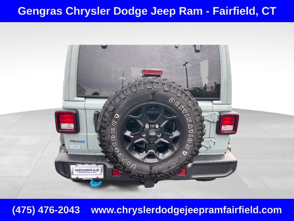 Certified 2023 Jeep Wrangler Unlimited w/ Sun & Screen Package AWD/4WD image 11