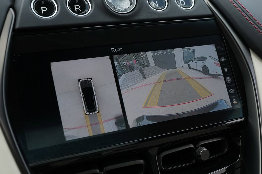 Used 2023 Aston Martin DBX 707 image 18